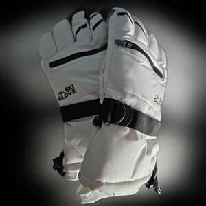 Brand NEW for 2025 Multi-Finger Touch Screen Access Black & White Ski Gloves